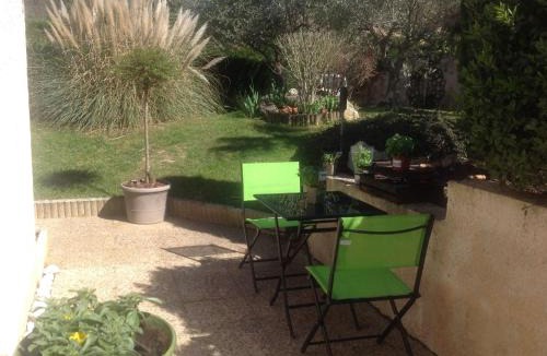 Mimet Apartment | Apartment Mimet la diote- Ausflug in die Sonne und in die Ruhe by Interhome