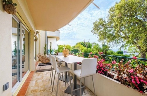 Espero-Pax Apartment | Apartment Near the Beaches - Sleeps 6 - Théoule-sur-Mer