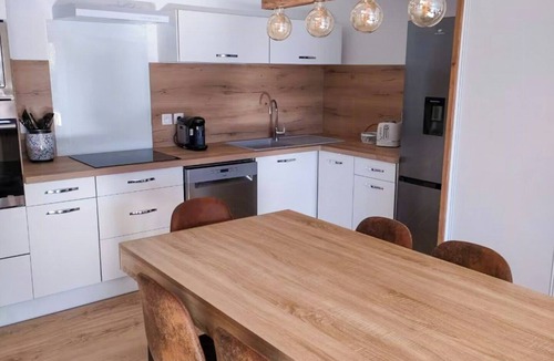 Savines-le-Lac Apartment | Apartment overlooking Lake Serre Ponçon