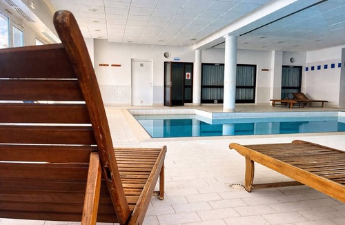 Puy-Saint-Vincent Apartment | Apartment Puy st Vincent 1800, 35 m2, 3 rooms, sleeps 6, covered swimming pool