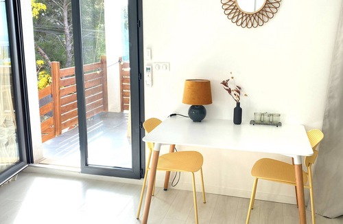 La Cadiere-d'Azur Apartment | Apartment sea view, swimming pool