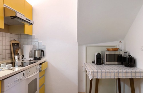 Lagundo Apartment | Apartment 'Typ B2' with Mountain View, Shared Terrace and Wi-Fi