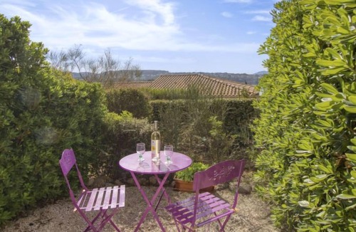 Bandol Apartment | Apartment Vanille (BAN135) in Bandol - 2 persons, 1 bedrooms