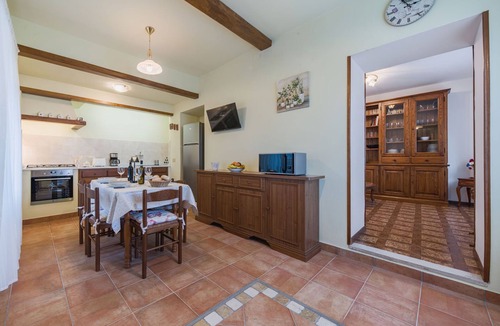 Gello Apartment | Apartment Viola by Interhome