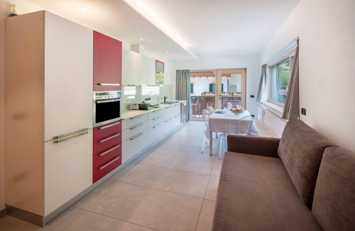 Soraga Apartment | Apartment 'Wellness Alpino Con Minispa' with Mountain View, Shared Terrace and Wi-Fi