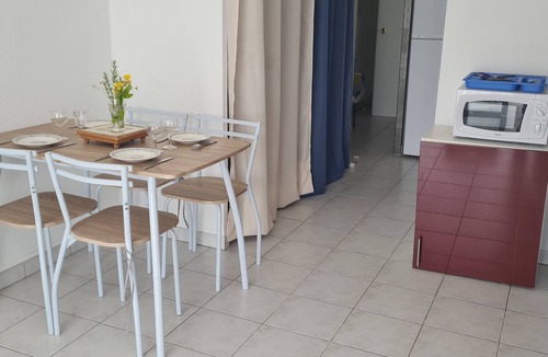 Palavas-les-Flots Apartment | Apartment with terrace & pool