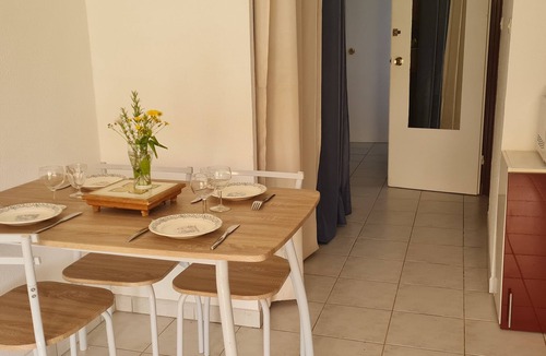 Palavas-les-Flots Apartment | Apartment with terrace & pool