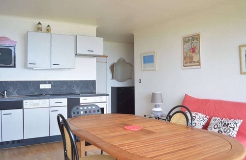Banyuls-sur-Mer Apartment | Apartment with Air Conditioning in Banyuls-sur-Mer, Sleeps 6