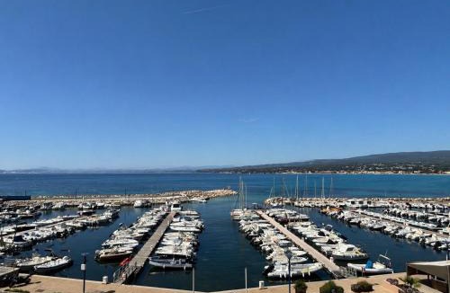 La Madrague Apartment | Apartment with stunning sea views