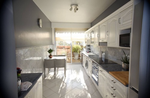 Perier Apartment | Apartment with swimming pool Marseille 8 th