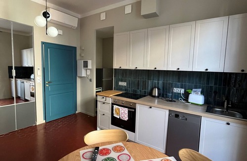 Menton Apartment | app.3 for 4 people 200 from the beach