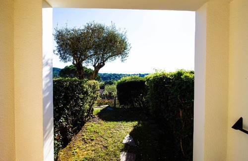 Les Restanques Apartment | Appart 5 pers. in ground garden Grimaud (near St Tropez)