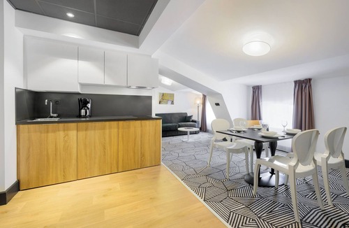 Quartier Administrations Apartment | Appart'City Collection Nîmes Arènes