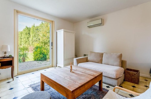 Eyragues House | Appart toit-terrasse en Provence