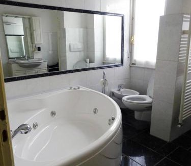 Lungarno del Tempio Apartment | Appartamento Aurora