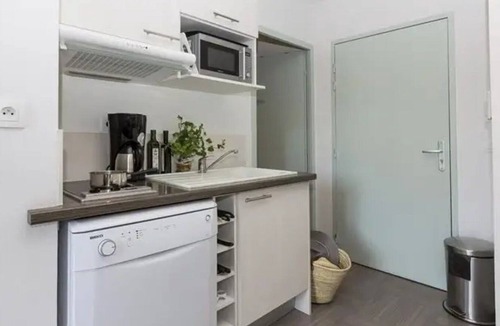 Greoux-les-Bains Apartment | Appartement 3 étoiles - Piscine - ccbgefd