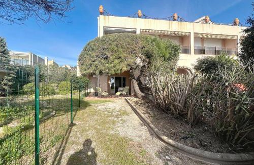 Les Lecques Apartment | Appartement 3 pièces avec accès direct plage - FR-1-770-64