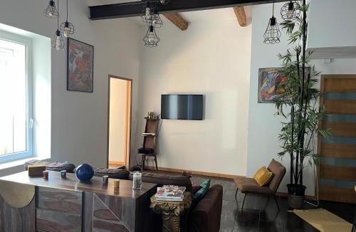 Saint-Lambert Apartment | Appartement atypique cosy entre terre & mer