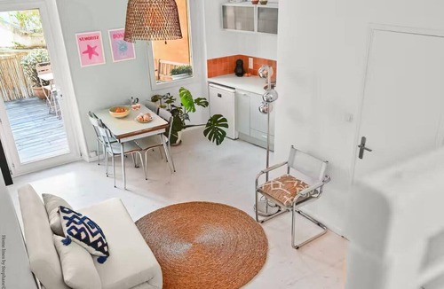 6th Arrondissement Apartment | Appartement avec terrasse & mezzanine – Cœur du 6ème - La Plaine