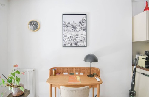 Prado-Perier Apartment | Appartement avec terrasse dans le Carré d’Or
