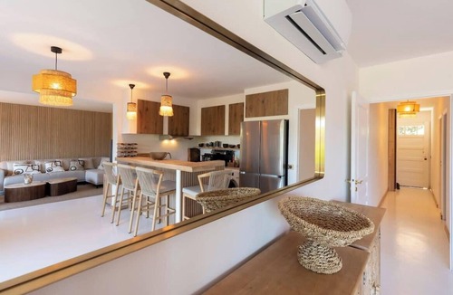 Sainte-Maxime - Saint-Tropez Apartment | Appartement bord de mer & accès à la plage