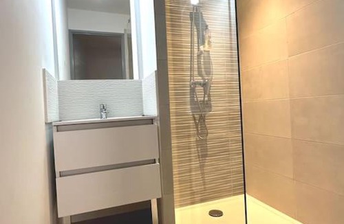 Faubourg Apartment | Appartement centre ville - PARKING PRIVE - WIFI