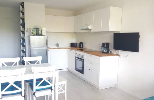 Miramar Condo | Appartement `les pieds dans l`eau` WIFI CLIM