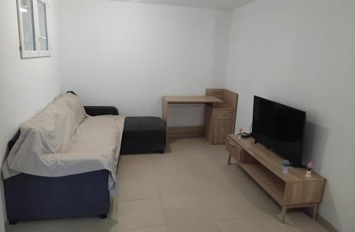 Barbentane Apartment | appartement gites a la ferme