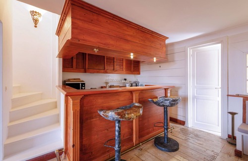 Old Town Apartment | Appartement Le Bateau Tropézien - Welkeys