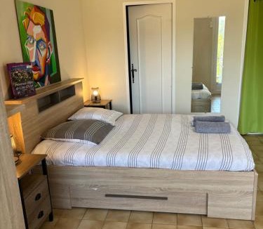 Greoux-les-Bains Apartment | Appartement - les jardins de Cybèle - Gréoux-Les-Bains