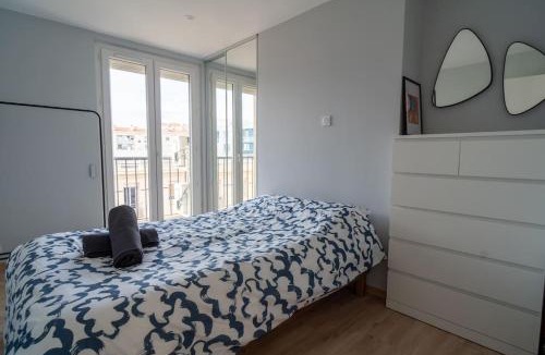 Le Pharo Apartment | Appartement * Pharo * vue mer