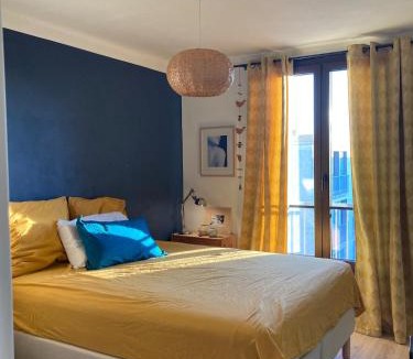 Sud Apartment | Appartement proche centre ville terrasse parking
