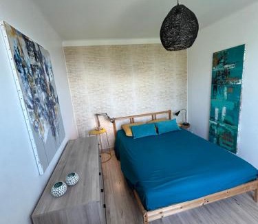 Sud Apartment | Appartement proche centre ville terrasse parking