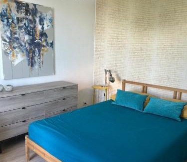 Sud Apartment | Appartement proche centre ville terrasse parking