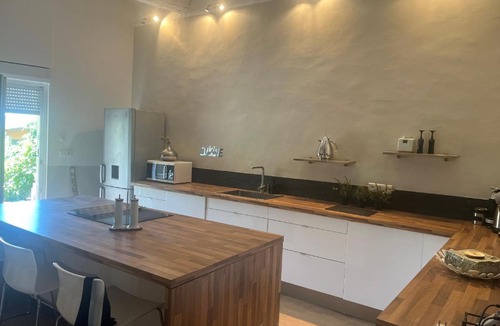 Cadenet Apartment | Appartement spacieux