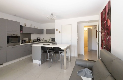 Carry-le-Rouet Apartment | Appartement T Avec Jardin 5 Minutes du Port de Carry le Rouet et la mer