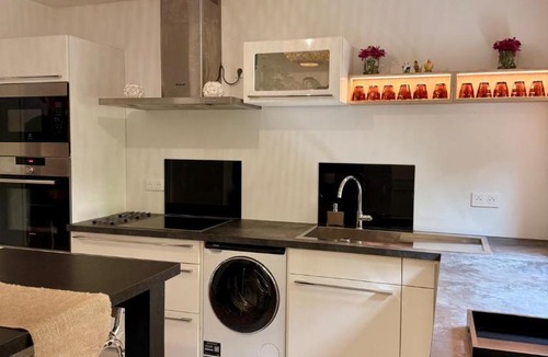 Aix-en-Provence Apartment | appartement T2 Aix en Provence parking gratuit terrasse calme commerces
