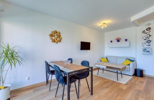 Port Ariane Apartment | Appt Cosy Calme Proche De La Mer