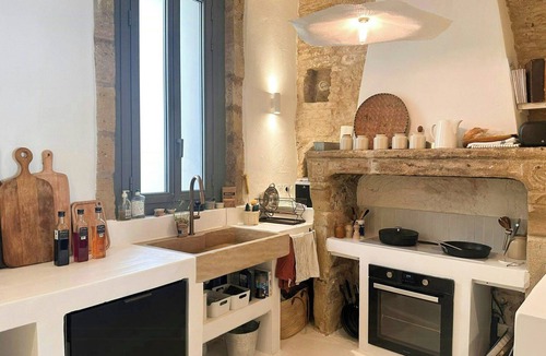 Saint-Quentin-la-Poterie House | Architect's house with pool near Uzès