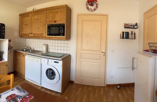 Arvieux Apartment | ARVIEUX QUEYRAS T3 APT at the foot of the slopes