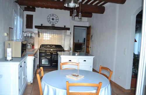 Cheval-Blanc House | "At the foot of the Luberon