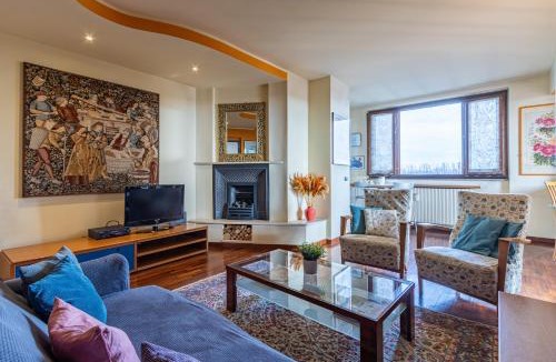 Manicomio Mombello Apartment | Attico con Terrazza e Parcheggio - Nord Milano