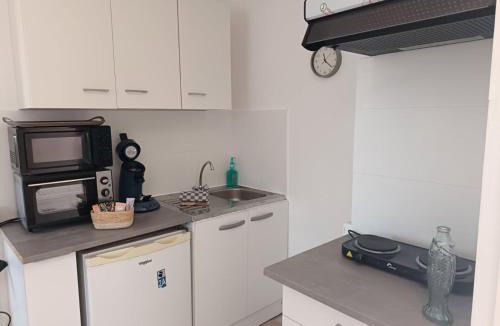 Saint-Chamas Apartment | Au bord de la digue