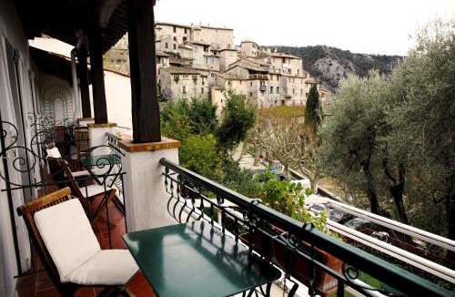 Peillon Hotel | Auberge De La Madone