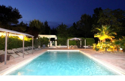 Tourrettes Hotel | Auberge Des Pins