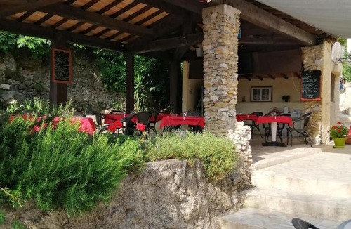 Sausset-les-Pins Hotel | Auberge La Folie