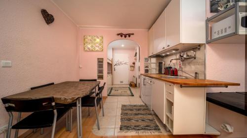 Allos Apartment | AURIAC - A01- STUDIO Cabine 4 pers
