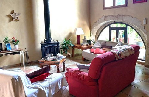Cavaillon House | Authentic Mas en Provence with garden and swimming pool. Charming house with character.