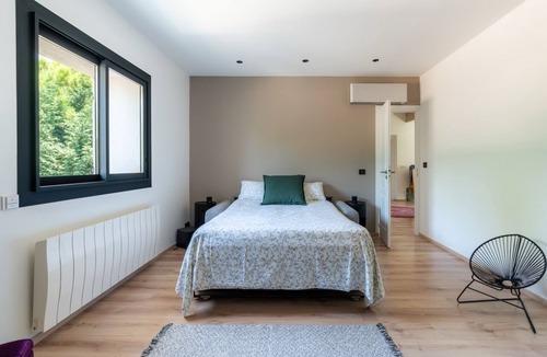 Senas House | Authentic Provençal Mas - Heated Pool –12 Guests – Eygalières, Alpilles, Luberon