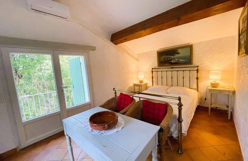 Ramatuelle Apartment | Authenticité au Cœur des Vignes appt T2 Domaine la Rouillère à Ramatuelle